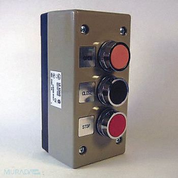RELAY AND CONTROL CORP. Surfce Mnt Cntrl Station 3-Button Nema 4, 160D37