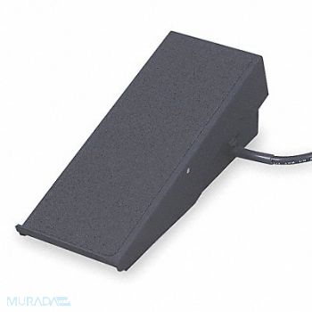 LINEMASTER Medium Duty Foot Switch Momentary Action, 4KA18