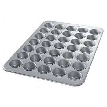 CHICAGO METALLIC Cupcake/Muffin Pan 35 Moulds, 11M814