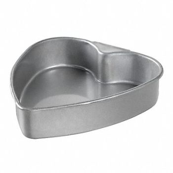 CHICAGO METALLIC Cake Pan Heart Shape, 11M847
