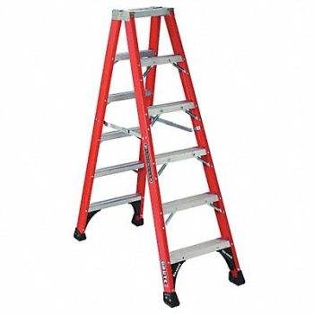 LOUISVILLE Twin Stepladder Fbrgls IAA 6ft FM1400HD, 1CMT7
