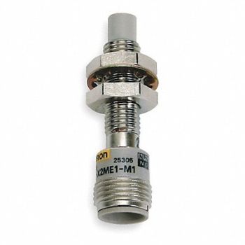OMRON Proximity Sensor Inductive 18mm NO, 1EA59