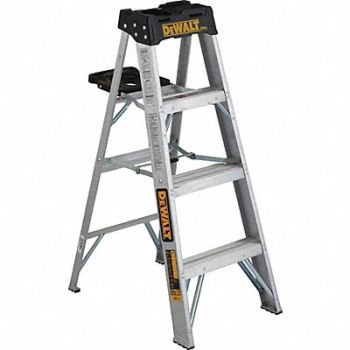 DEWALT Stepladder Aluminum 4 ft H 300 lb Cap., 20X985