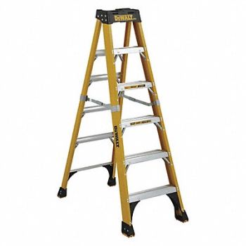 DEWALT Stepladder Fiberglass 6 ft H 500 lb Cap, 20X990