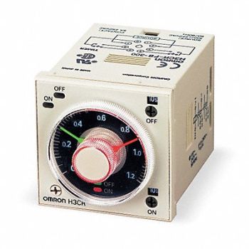 OMRON Time Delay Relay 120VAC 5A DPDT Socket, 2A179