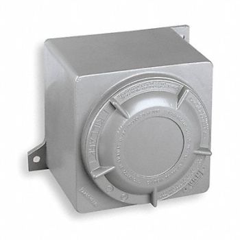 HUBBELL KILLARK Haz Enclosure 6.87 H x 6.87 W x 6.56 D, 2NWC6