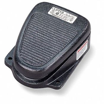 LINEMASTER Gnrl Prps Foot Swtch Maintained Action, 2W808