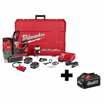 MILWAUKEE Lineman Magnetic Drill Kit 690 RPM, 356XJ4