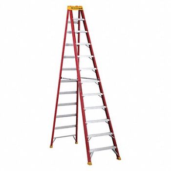 LOUISVILLE Stepladder Fg 12 ft 300 lb., 36Y499