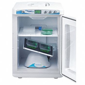 BENCHMARK SCIENTIFIC Digital Incubator 20L Amb -15 to 60deg C, 39P101