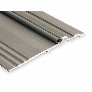 NATIONAL GUARD Threshold Smooth/Fluted Top 6 ft Alum, 3HRU2