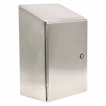 WIEGMANN Sloped Top Enclosure 48.00 H Silver, 487M84