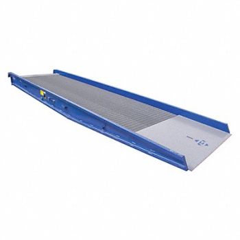 BLUFF Portable Yard Ramp 30 000 lb Capacity, 52VT11