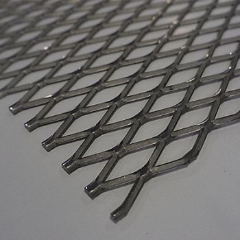 GRAINGER APPROVED Expanded Sheet SS 4 ft Overall L, 5PCU6
