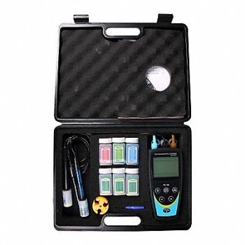 OAKTON Multiparameter Meter LCD AA Batteries, 793NF0